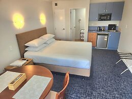 Botany Palms Motel