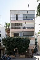 Bright Pearl For Exploring Tel-Aviv