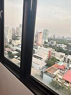 Omni Tower Sukhumvit Nana - Direct
