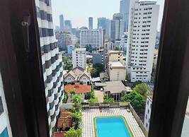 Omni Tower Sukhumvit Nana - Direct