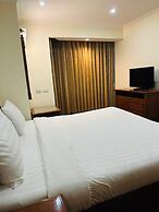 Omni Tower Sukhumvit Nana - Direct