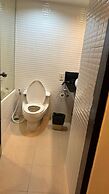 Omni Tower Sukhumvit Nana - Direct