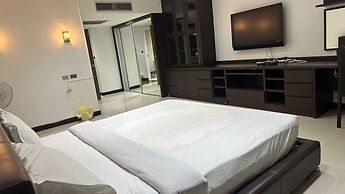 Omni Tower Sukhumvit Nana - Direct