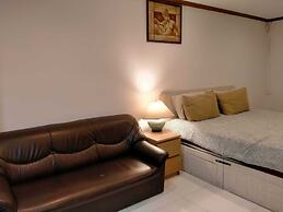 Omni Tower Sukhumvit Nana - Direct