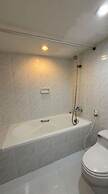 Omni Tower Sukhumvit Nana - Direct