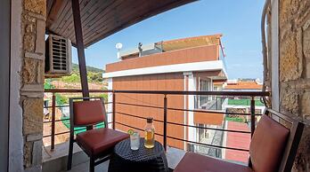 Stone House Foca Butik Otel
