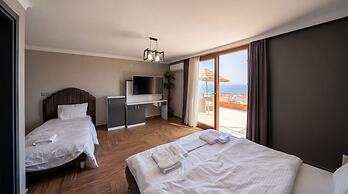 Stone House Foca Butik Otel