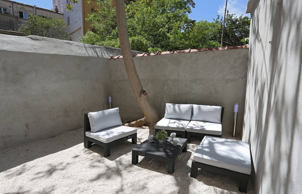 GregBnb - Le Saint Laurent- Toulon Ouest