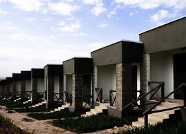 Outback Kenya Lodge