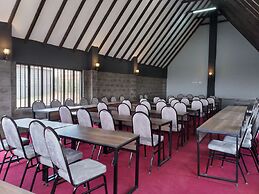 Outback Kenya Lodge