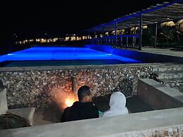 Outback Kenya Lodge