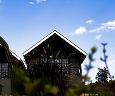 Outback Kenya Lodge