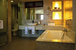Royal Shaza Suites