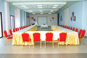 Royal Shaza Suites