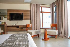 Royal Shaza Suites