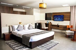 Royal Shaza Suites
