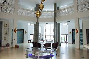 Royal Shaza Suites