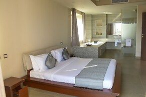 Royal Shaza Suites