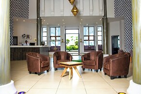 Royal Shaza Suites