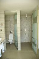 Royal Shaza Suites