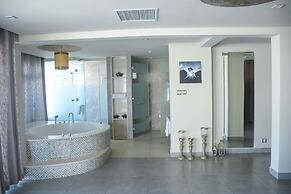 Royal Shaza Suites