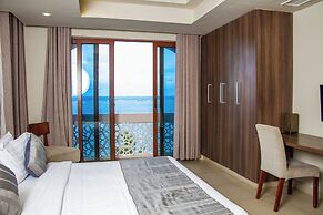 Royal Shaza Suites