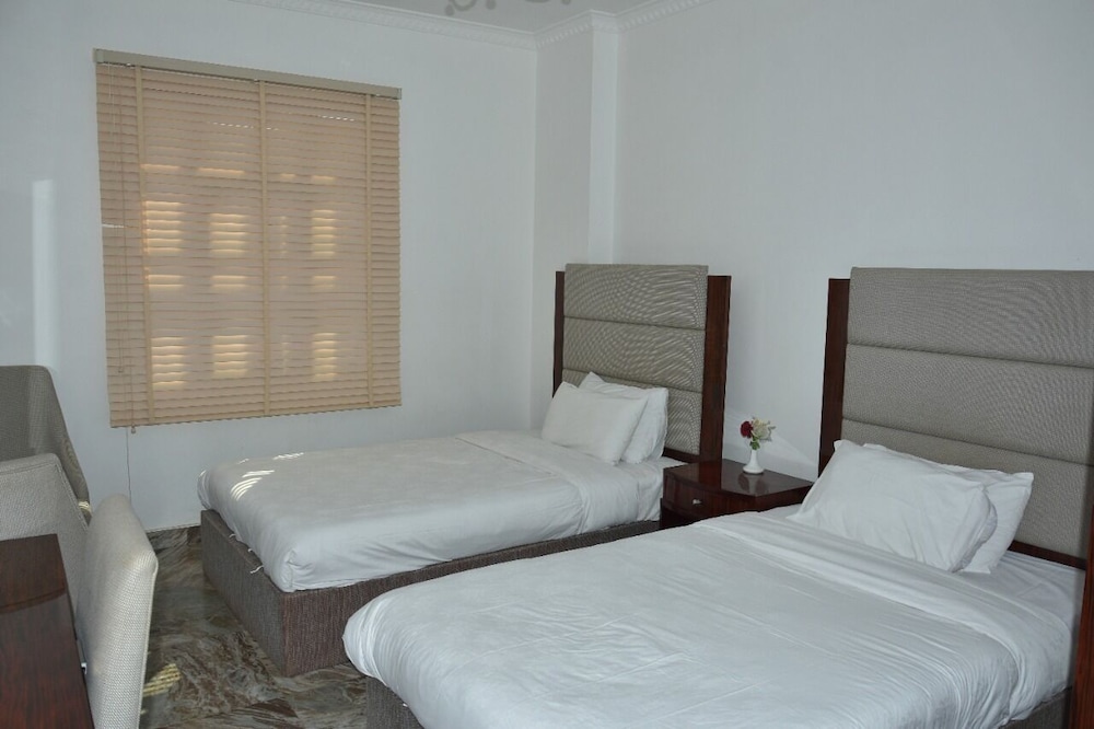ROYAL SUITE HOTEL APARTMENTS
