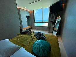 Carmel Holiday Apartments