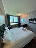 Carmel Holiday Apartments