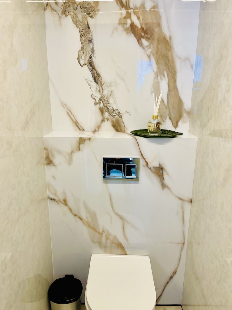 Carmel Holiday Apartments