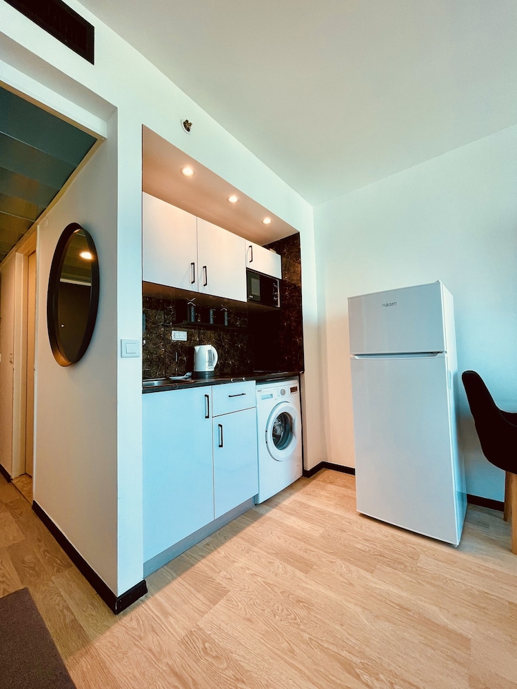 Carmel Holiday Apartments