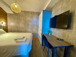 Carmel Holiday Apartments