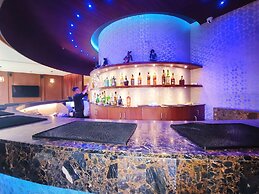 Mariton Hotel