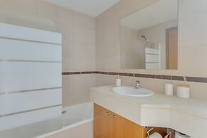 Barreiros Residence I
