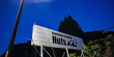 Riverside Glamping Nuts