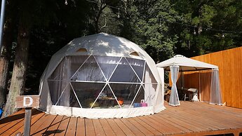 Riverside Glamping Nuts