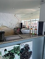 Semiramis hotel