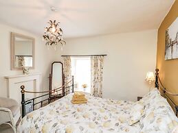 12 Castlegate
