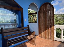 El Paraiso Azul