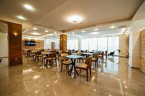 Royal Sahel