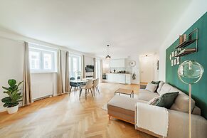 The 15s Apartments
