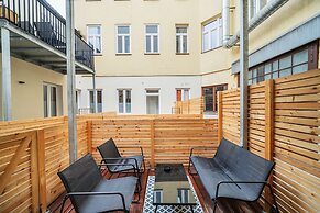 The 15s Apartments