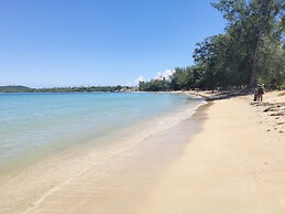 Beachfront Studios