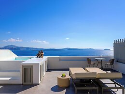 Oia Treasures Art Suites