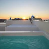 Oia Treasures Art Suites