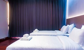The Riva Vientiane Hotel