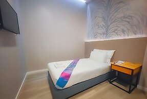 The Riva Vientiane Hotel
