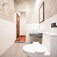 The Riva Vientiane Hotel