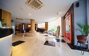 Ayra Hotel Airport Solo