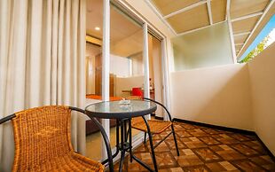 Ayra Hotel Airport Solo